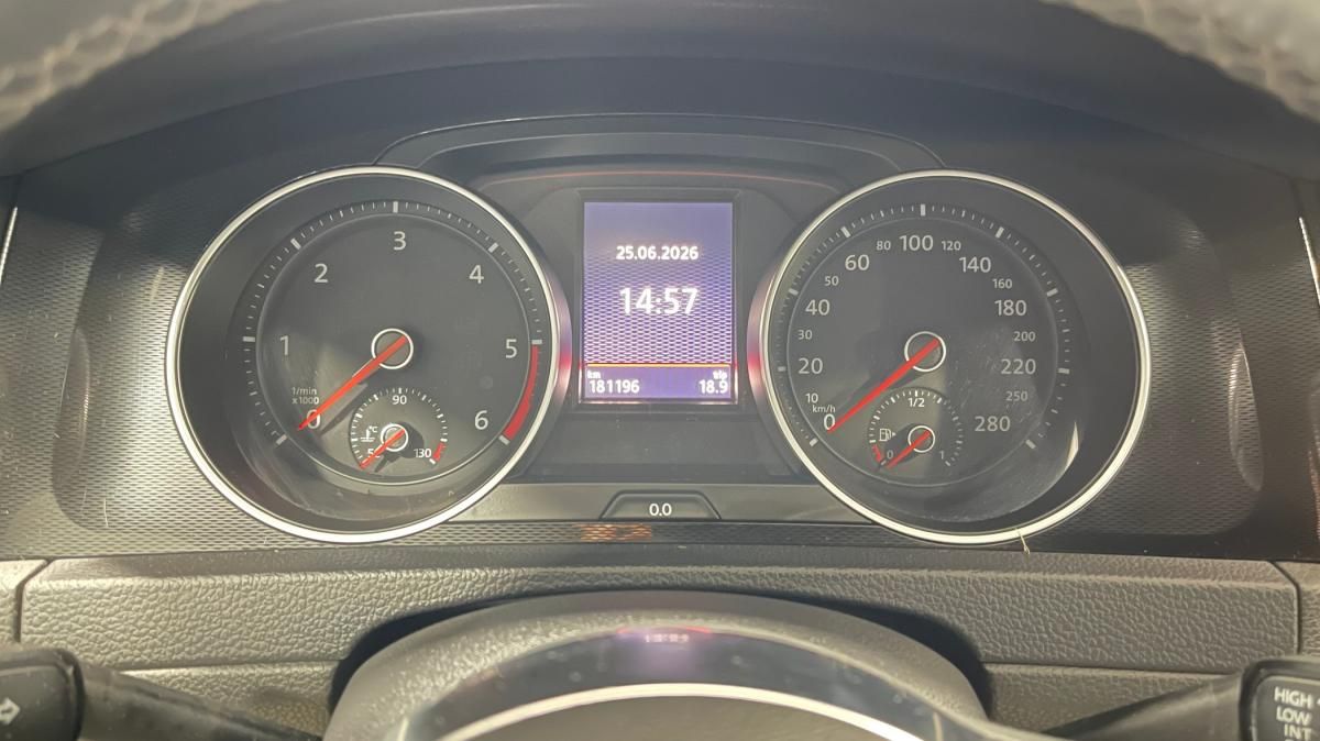 volkswagen-golf-2016-diesel-1968cc