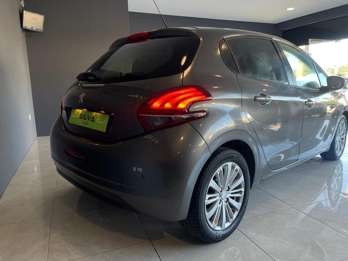peugeot-208-2019-gasolina-1199cc