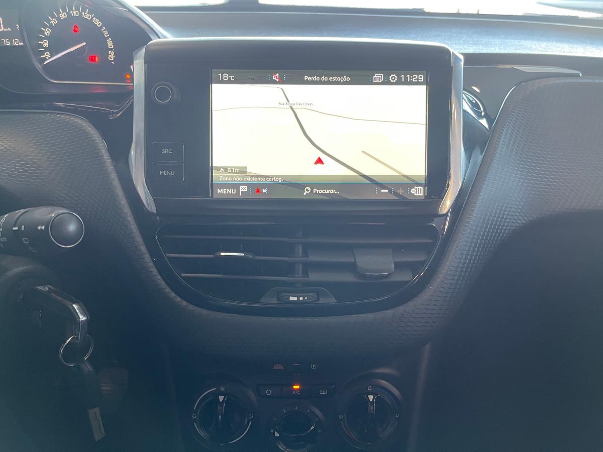 peugeot-208-2019-gasolina-1199cc