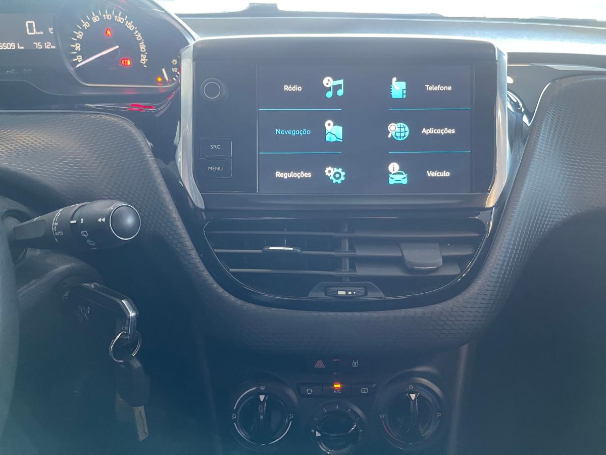 peugeot-208-2019-gasolina-1199cc