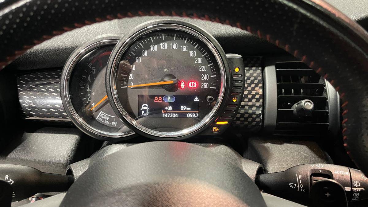 mini-cooper-2017-diesel-1995cc