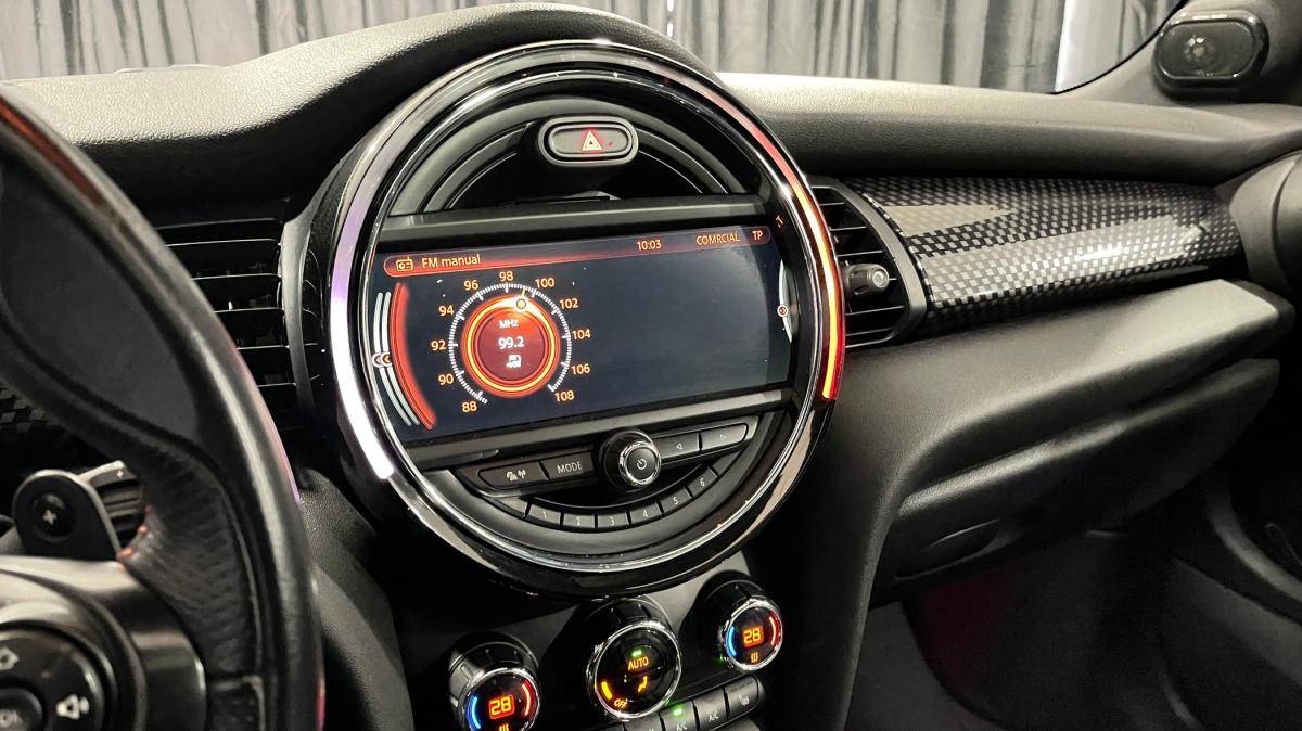 mini-cooper-2017-diesel-1995cc