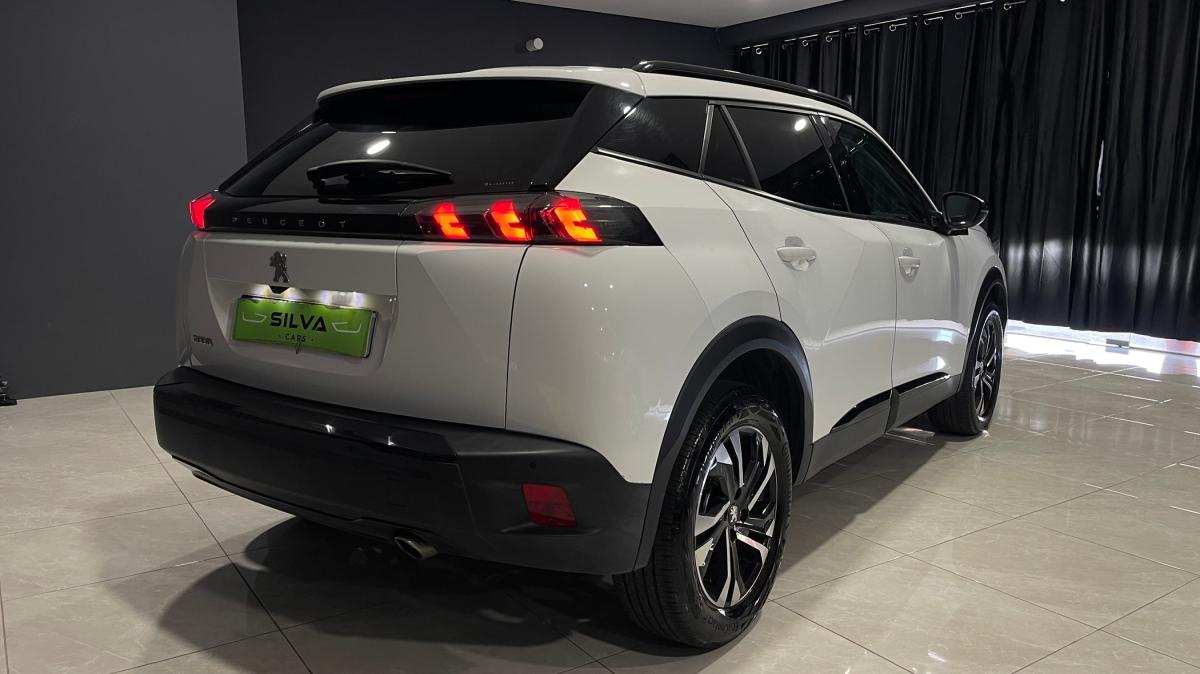 peugeot-2008-2021-diesel-1499cc