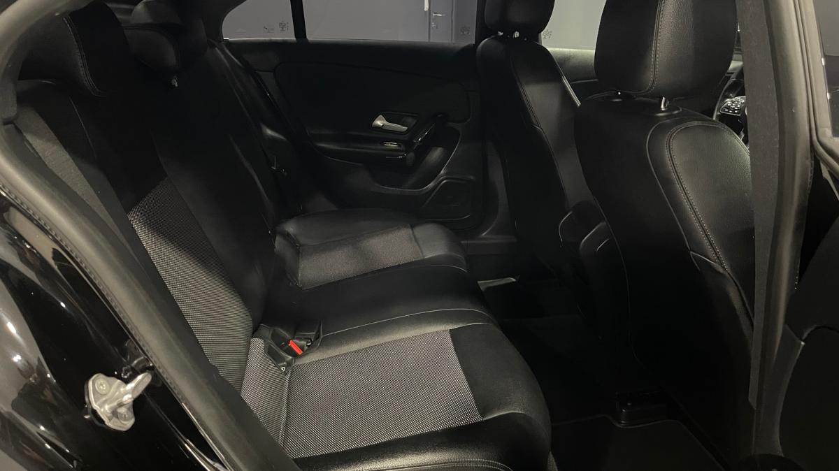 mercedes-benz-cla-2019-diesel-1950cc