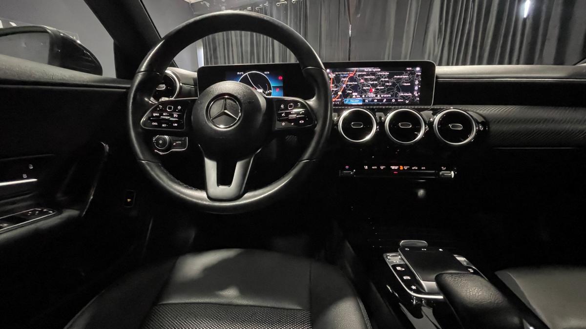 mercedes-benz-cla-2019-diesel-1950cc