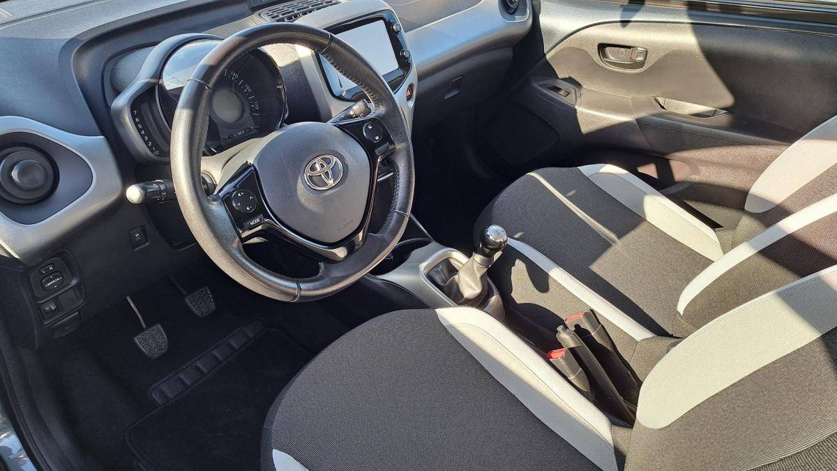 toyota-aygo-2015-gasolina-998cc