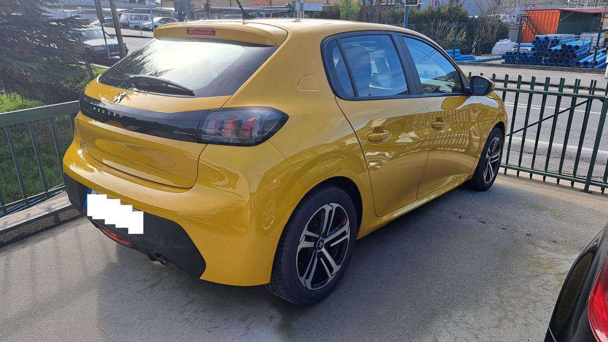 peugeot-208-2021-gasolina-1199cc
