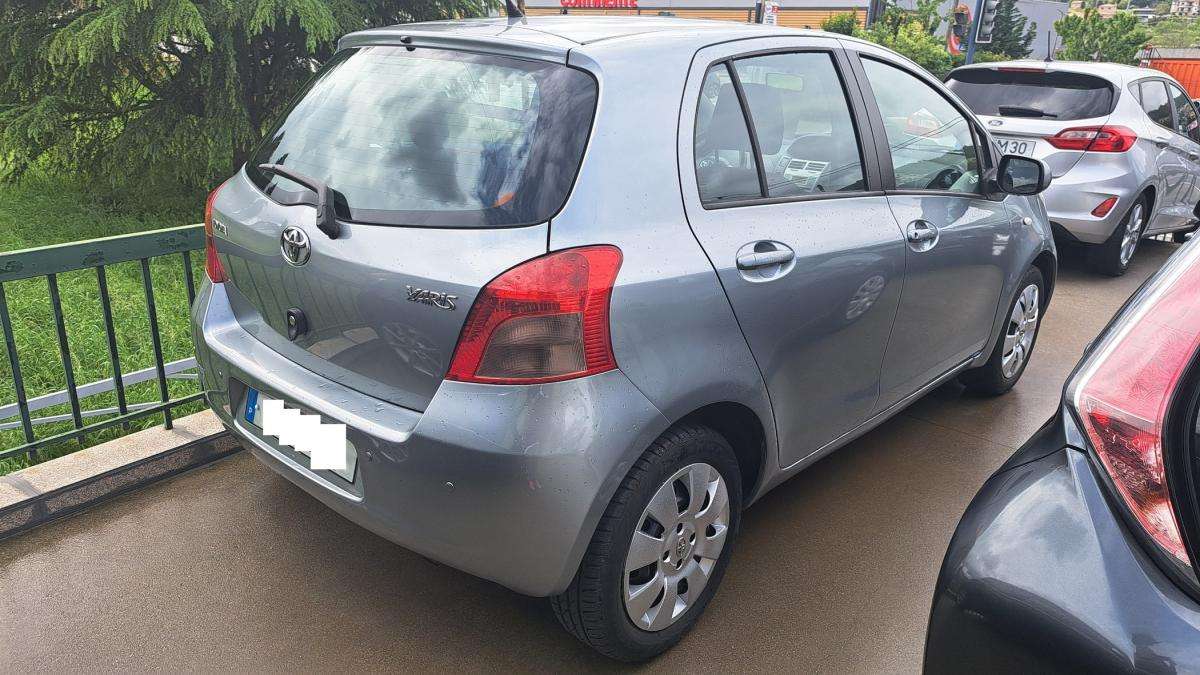 toyota-yaris-2006-gasolina-998cc