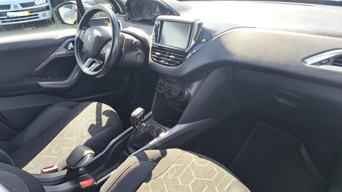 peugeot-2008-2018-gasolina-1199cc