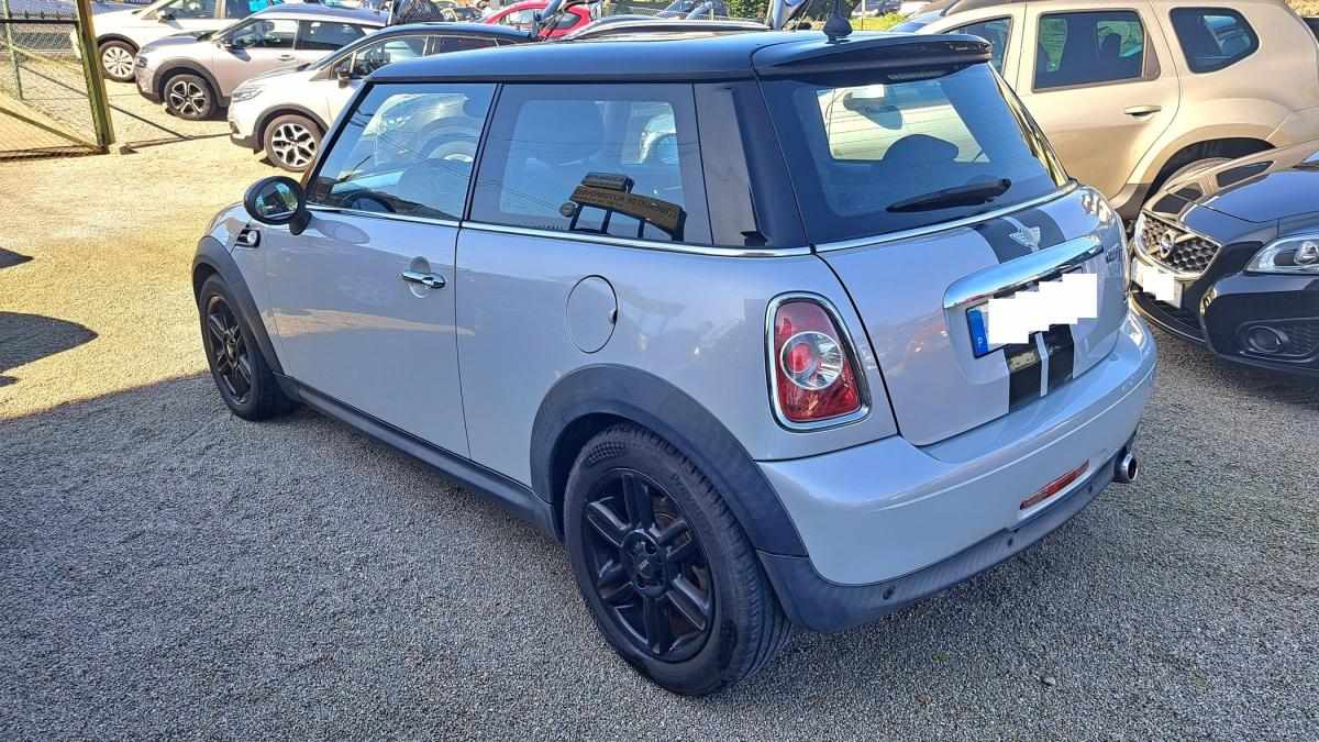 mini-cooper-2011-diesel-1598cc