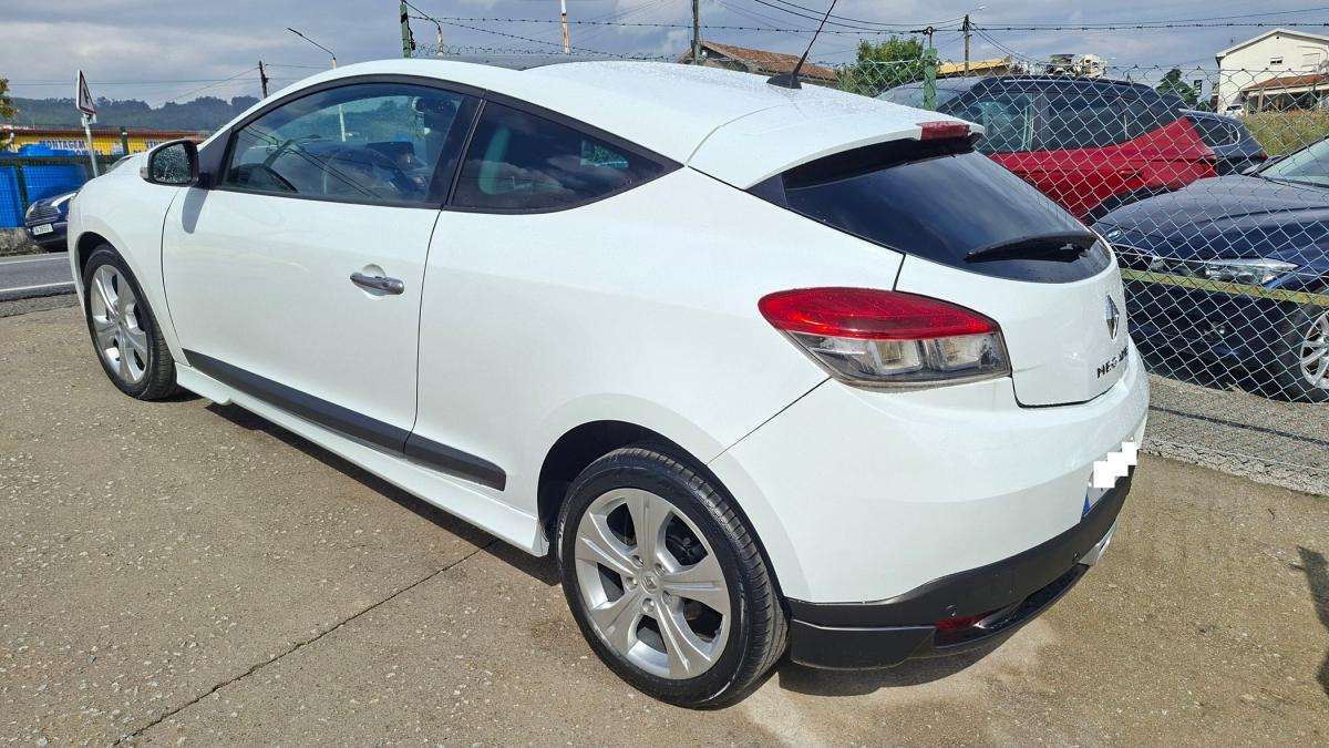 renault-megane-coupe-2010-diesel-1461cc