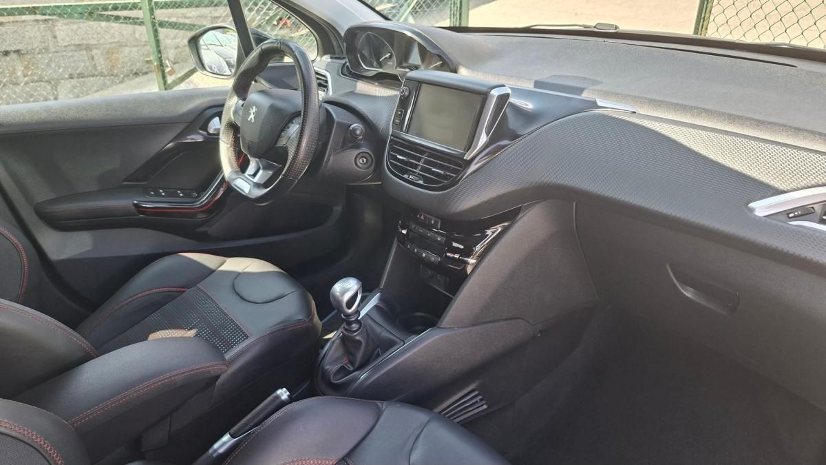 peugeot-208-2017-diesel-1560cc