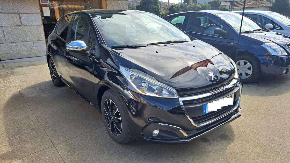 peugeot-208-2018-gasolina-1199cc