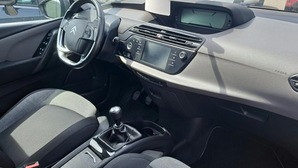 citroen-c4-picasso-2018-diesel-1560cc