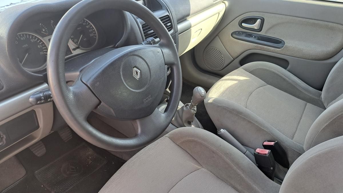 renault-clio-2003-gasolina-1390cc