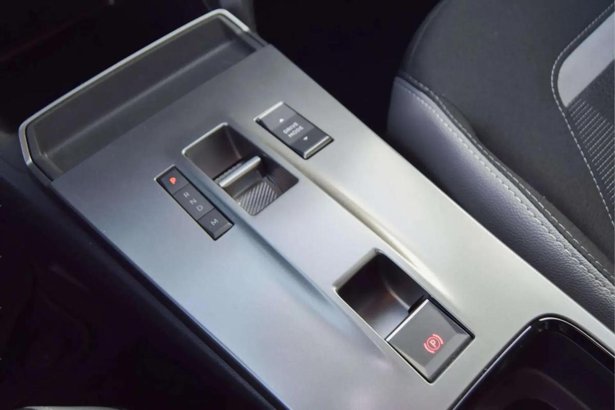 opel-mokka-2025-hibrido-a-gasolina-1199cc