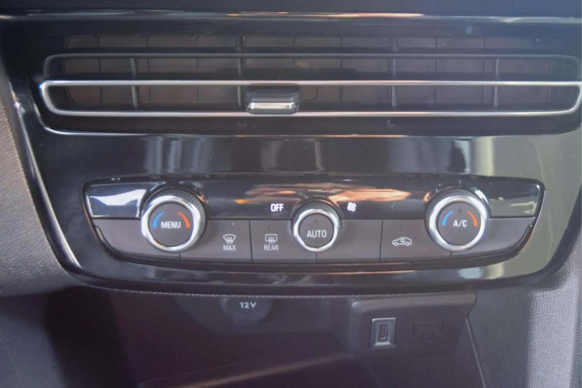 opel-mokka-2025-hibrido-a-gasolina-1199cc