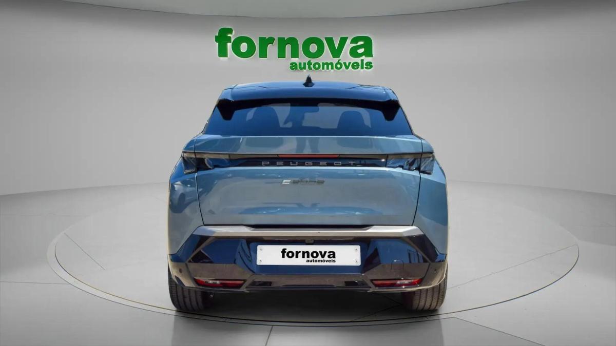 peugeot-e-3008-2025-eletrico-0cc