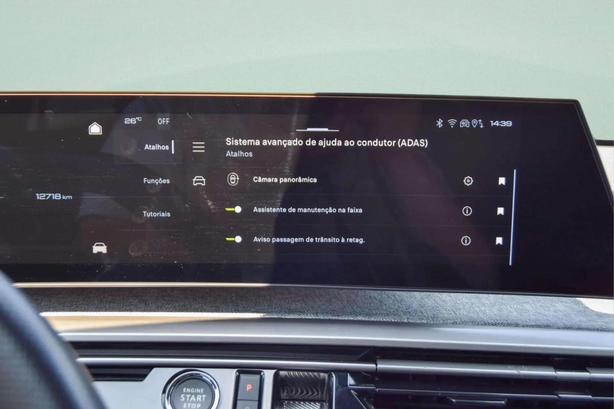 peugeot-e-3008-2025-eletrico-0cc