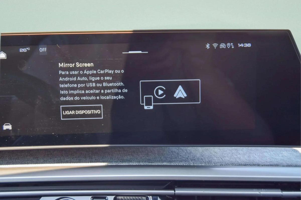 peugeot-e-3008-2025-eletrico-0cc