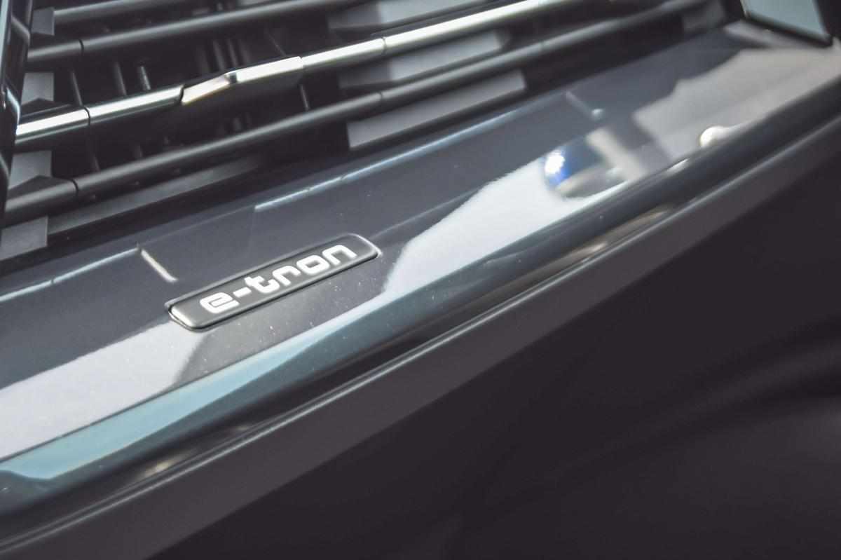 audi-q4-e-tron-45-e-tron-quattro-2024-eletrico