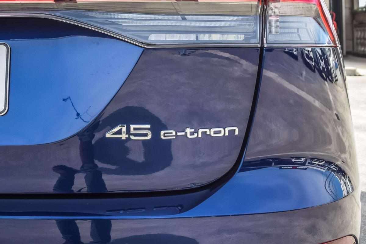 audi-q4-e-tron-45-e-tron-quattro-2024-eletrico