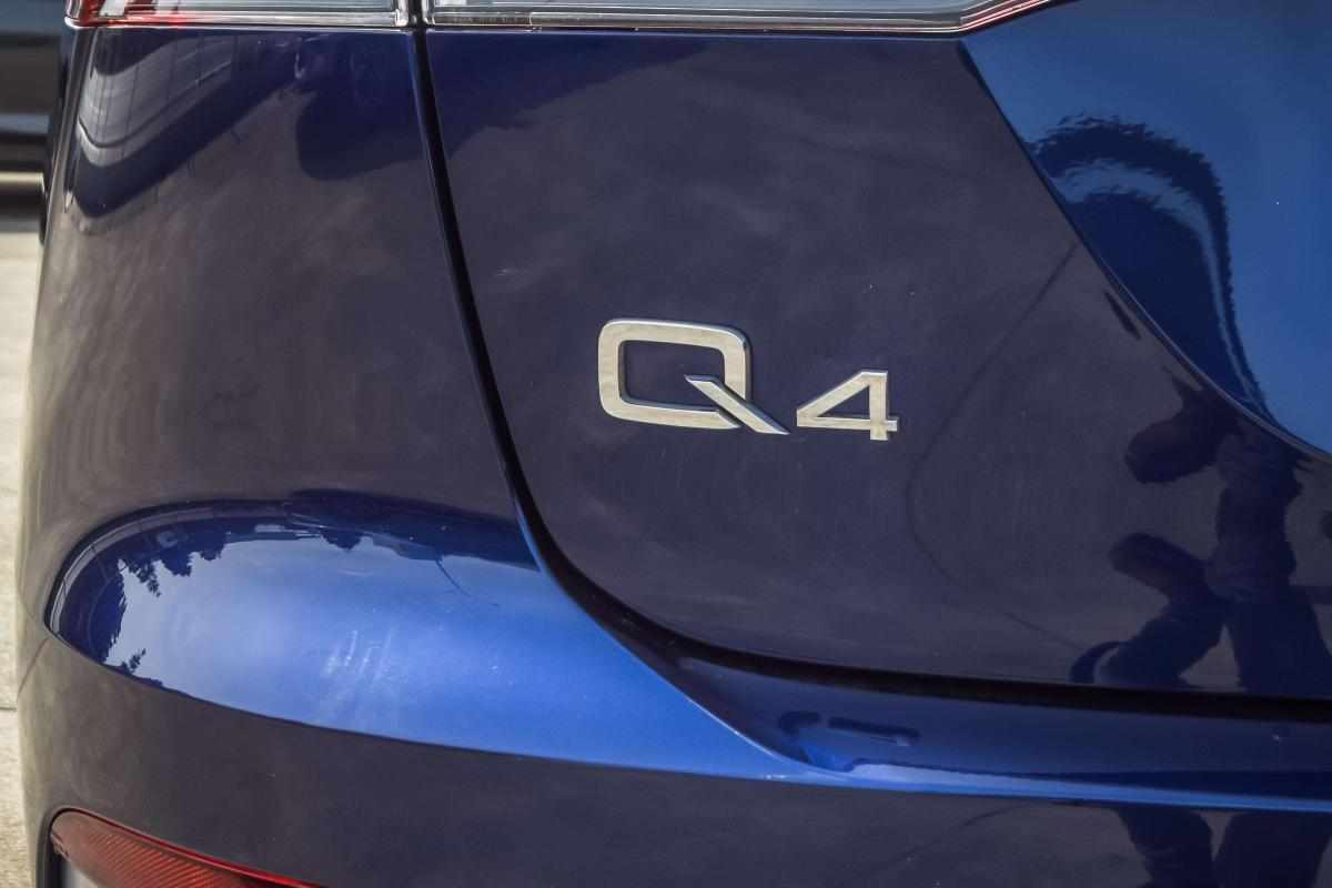 audi-q4-e-tron-45-e-tron-quattro-2024-eletrico