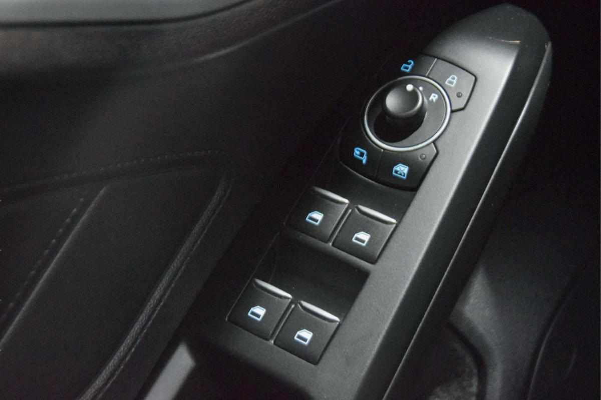 ford-focus-sw-2023-gasolina-998cc
