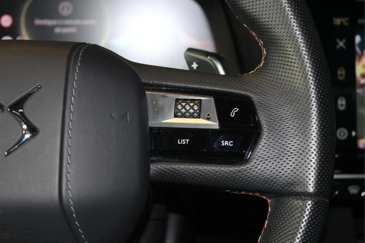ds-ds-7-2023-hibrido-a-gasolina-1598cc