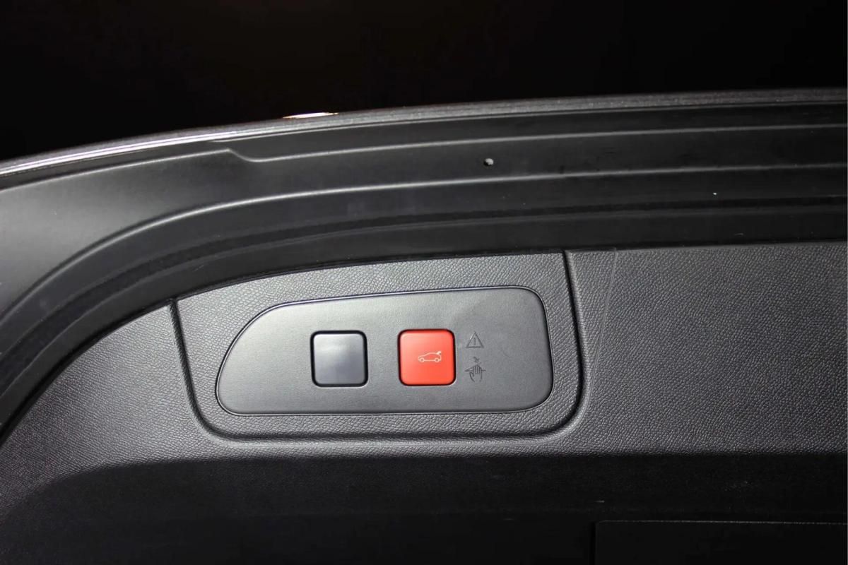 ds-ds-7-2023-hibrido-a-gasolina-1598cc
