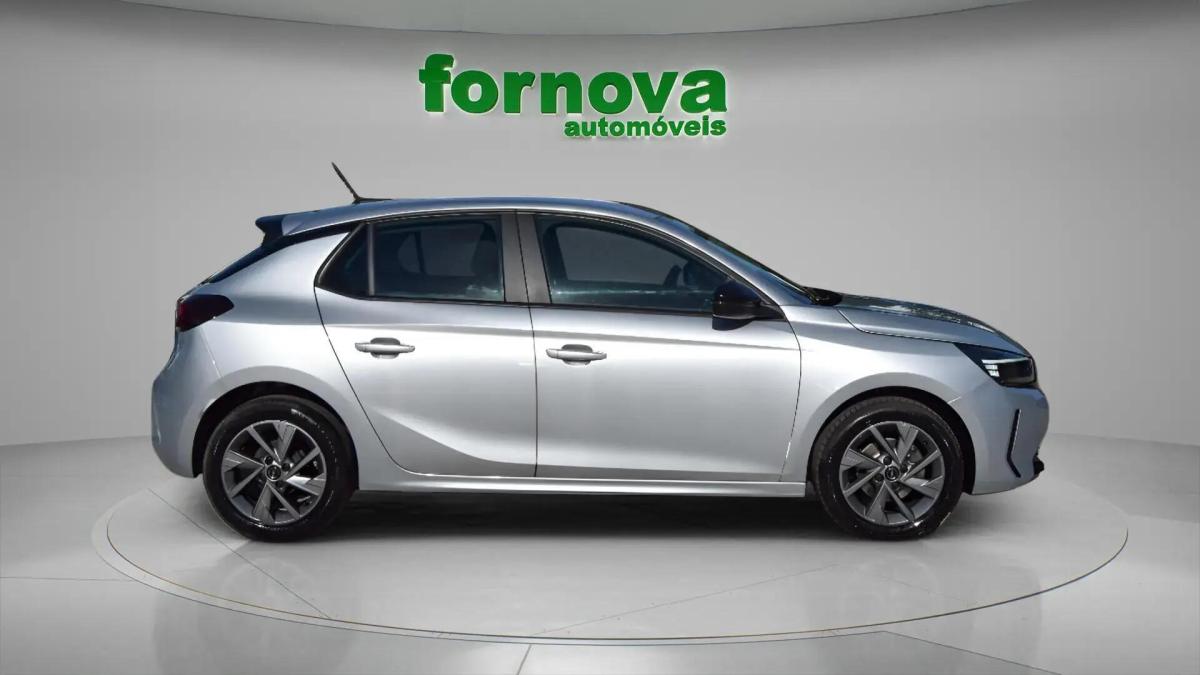 opel-corsa-2024-gasolina-1199cc