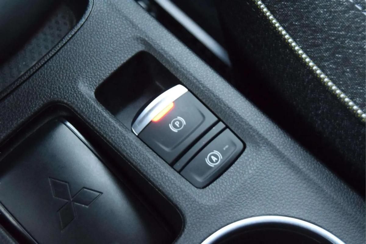 mitsubishi-asx-2025-gasolina-1332cc