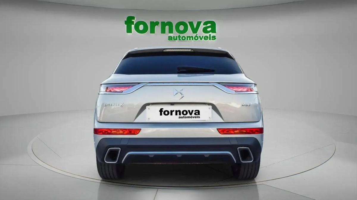 ds-ds-7-crossback-2022-hibrido-a-gasolina-1598cc
