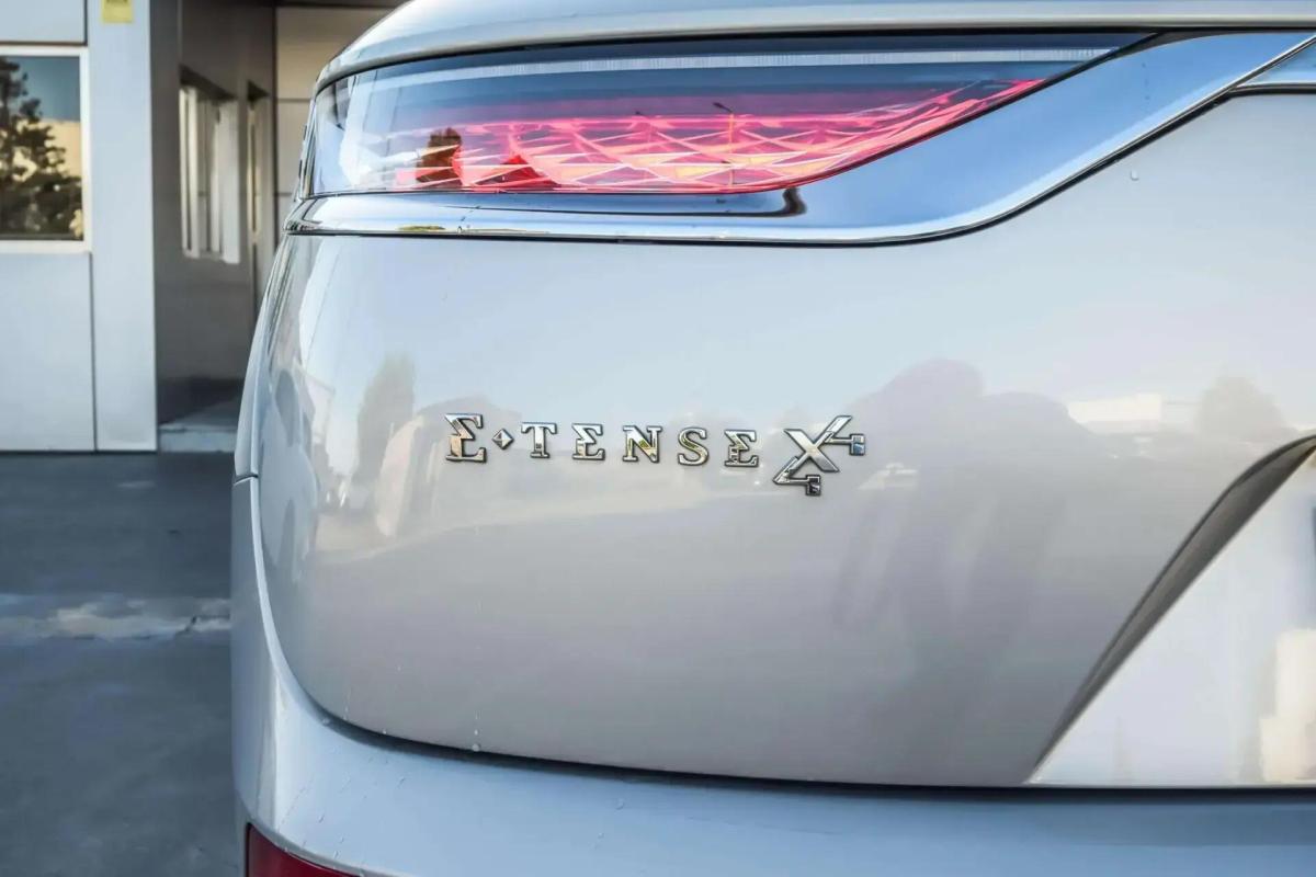 ds-ds-7-crossback-2022-hibrido-a-gasolina-1598cc