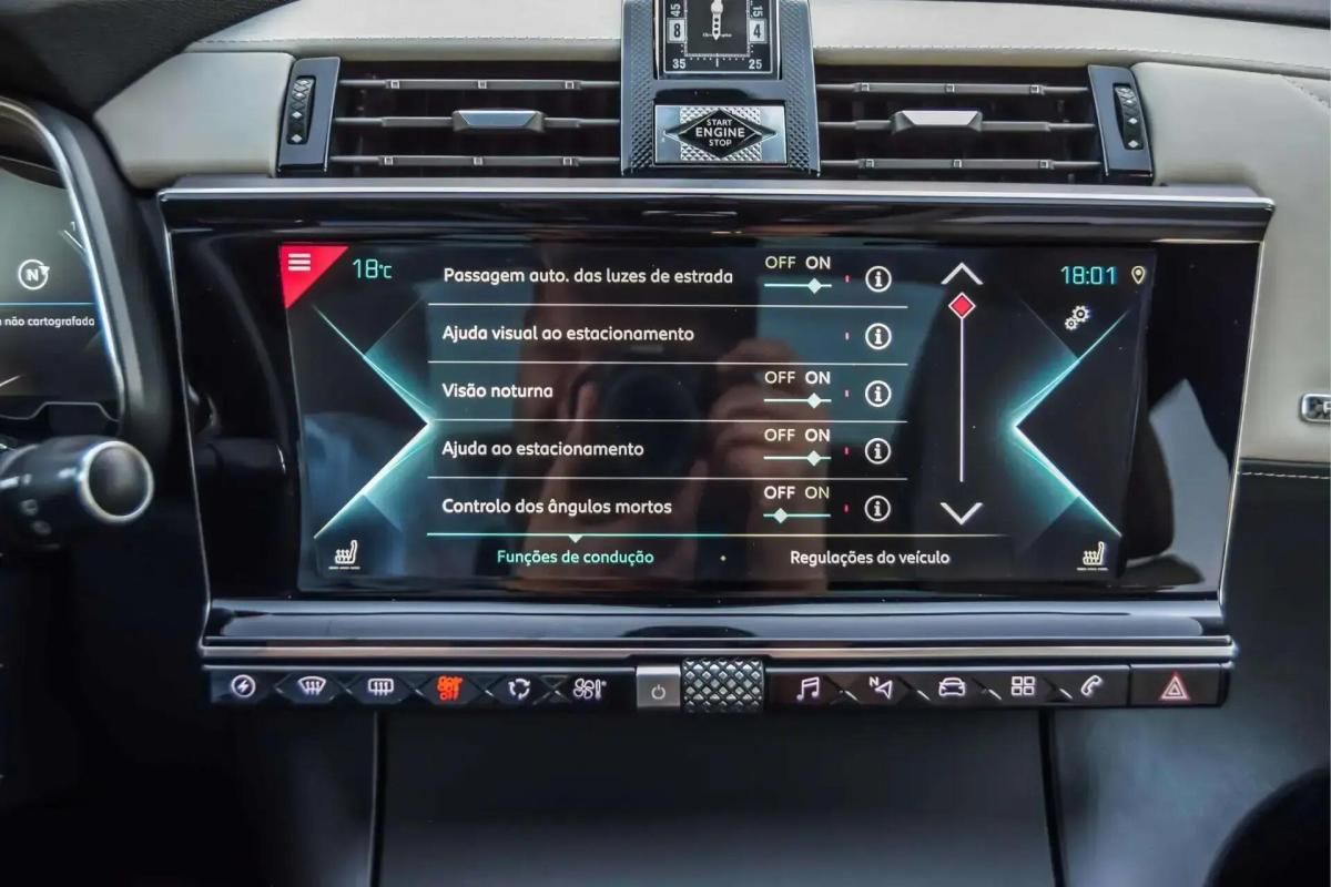 ds-ds-7-crossback-2022-hibrido-a-gasolina-1598cc