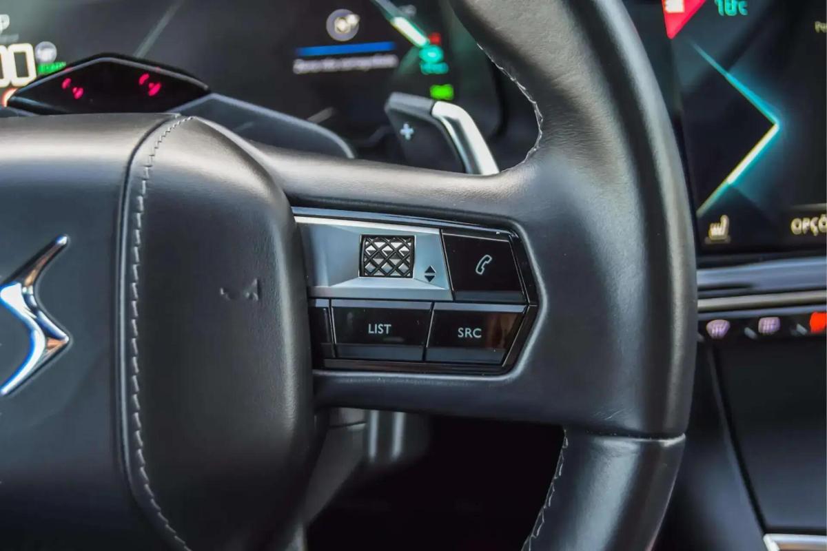 ds-ds-7-crossback-2022-hibrido-a-gasolina-1598cc