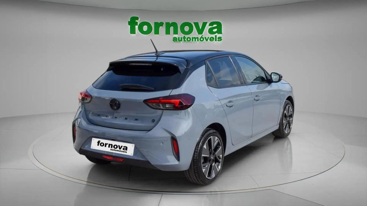 opel-corsa-e-2024-eletrico-0cc