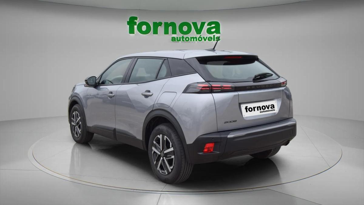 peugeot-2008-2025-gasolina-1199cc