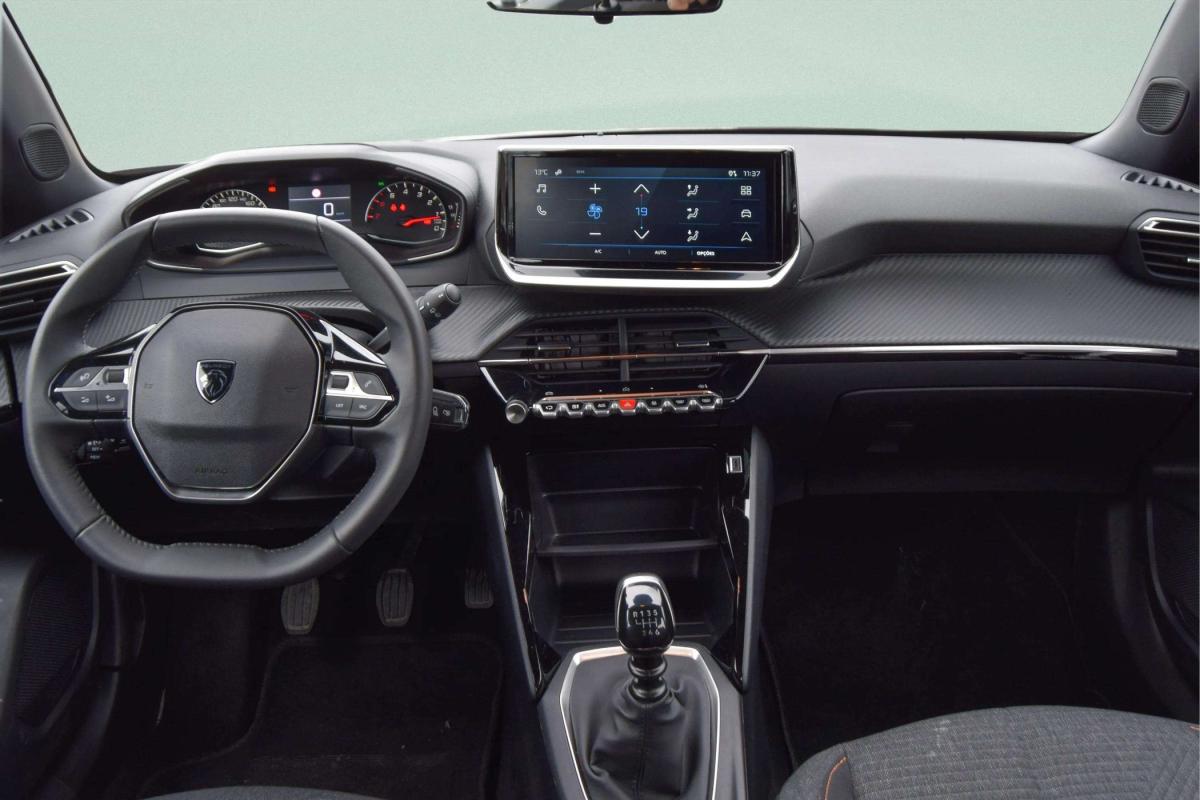 peugeot-2008-2025-gasolina-1199cc
