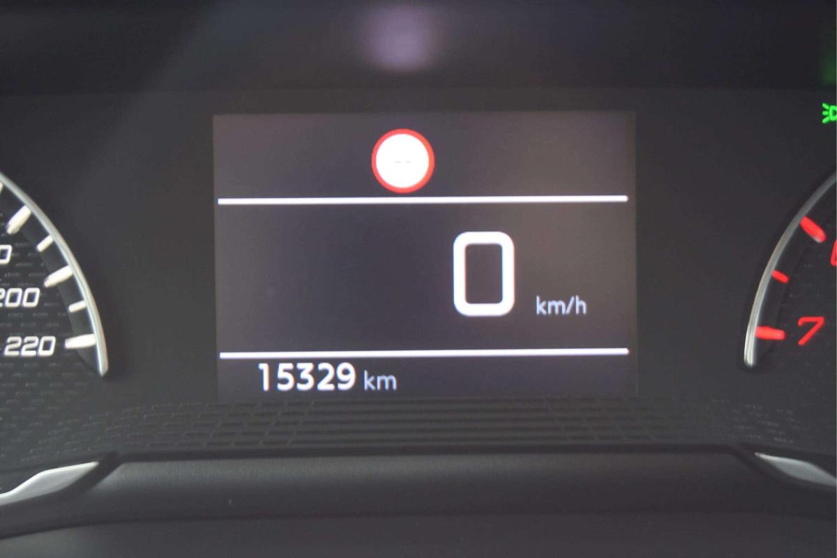 peugeot-2008-2025-gasolina-1199cc