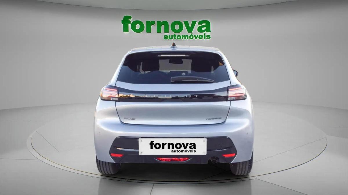 peugeot-208-2026-gasolina-1199cc