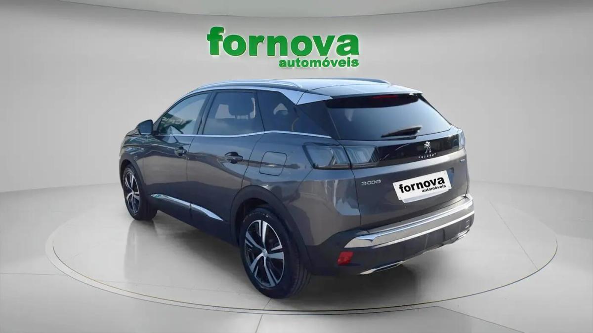 peugeot-3008-2023-hibrido-a-gasolina-1598cc