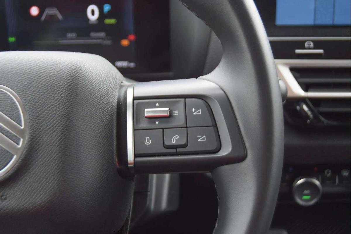 citroen-e-c4-2025-eletrico-0cc