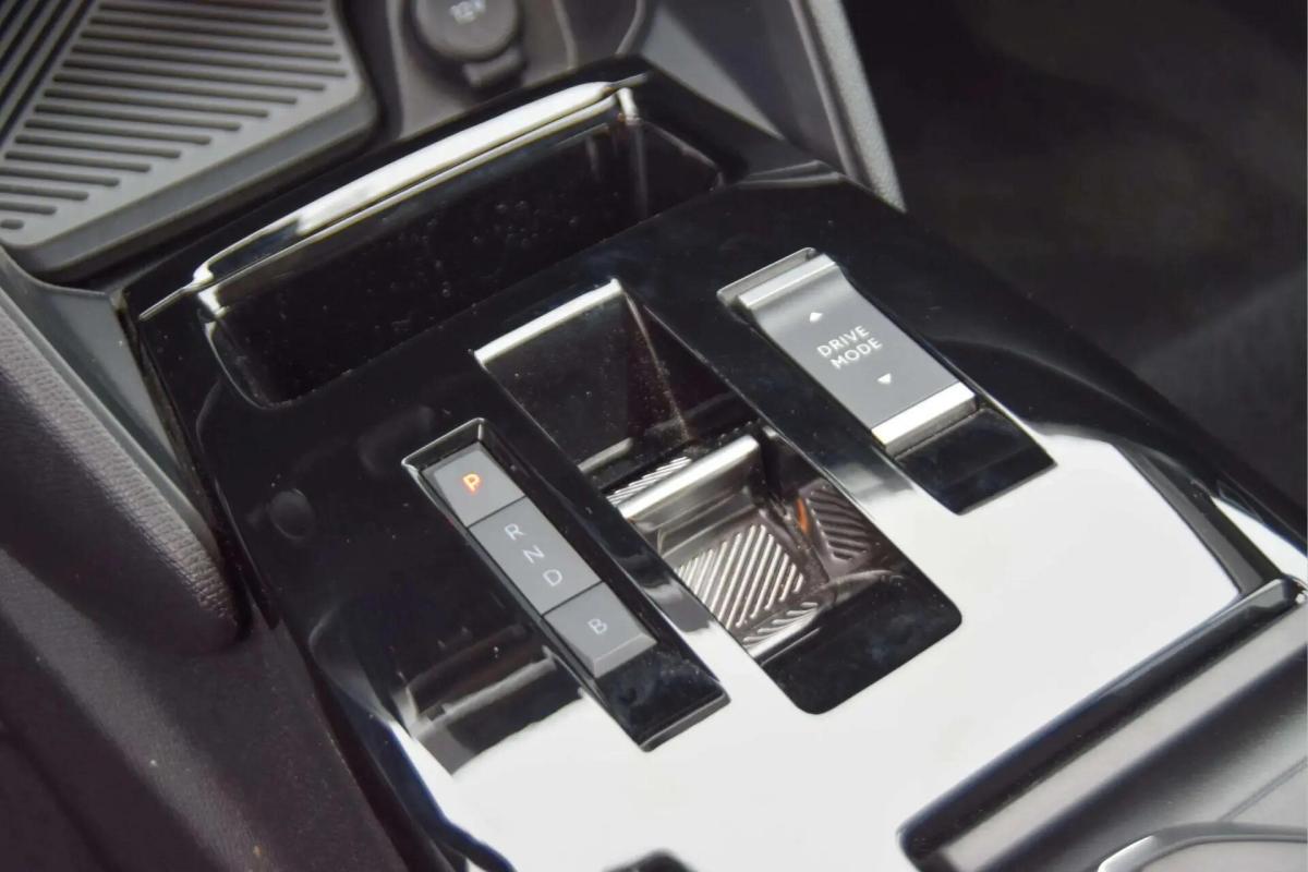 citroen-e-c4-2025-eletrico-0cc