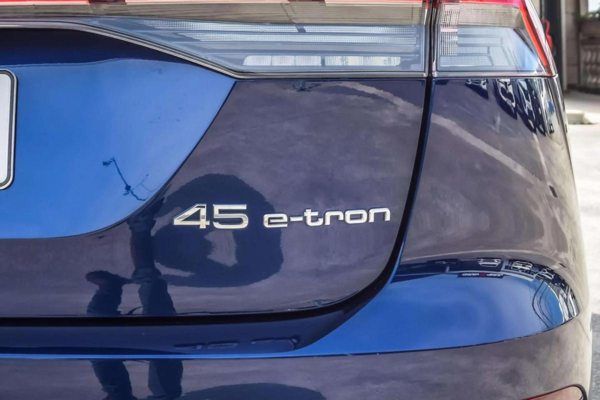 audi-q4-e-tron-2024-eletrico-0cc