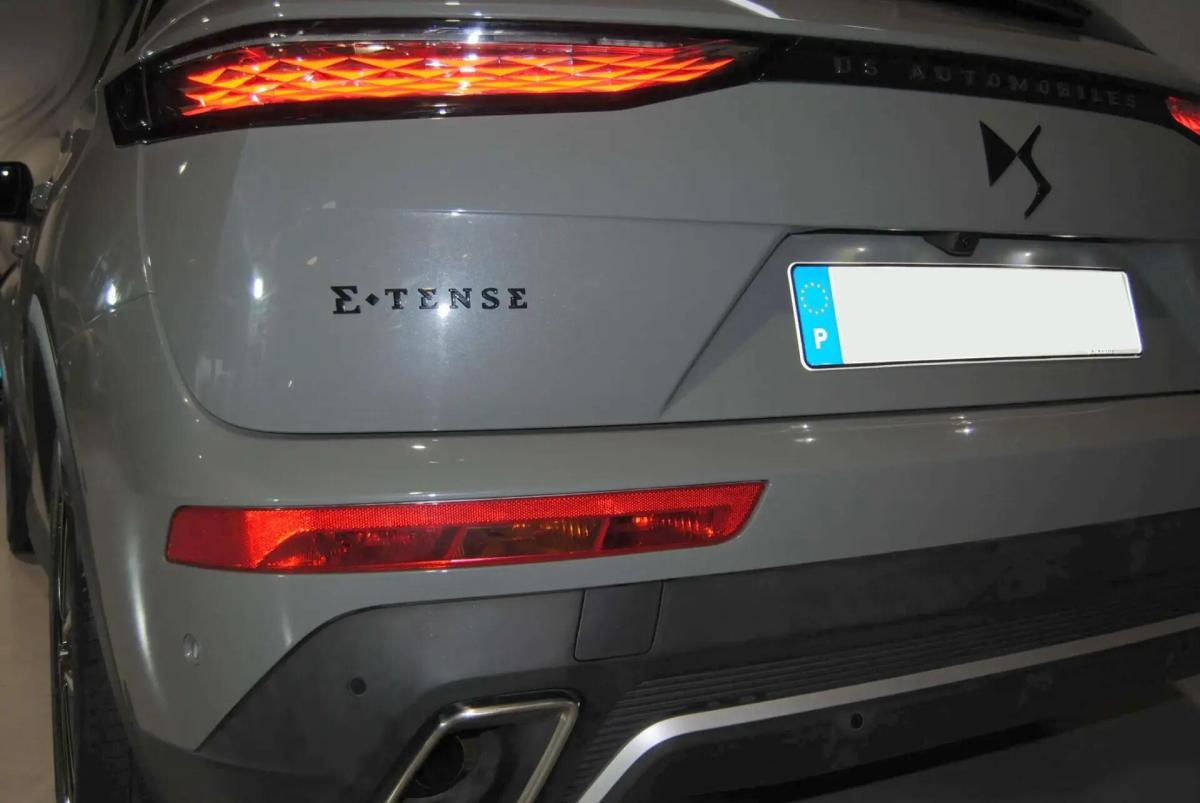 ds-ds-7-2023-hibrido-a-gasolina-1598cc