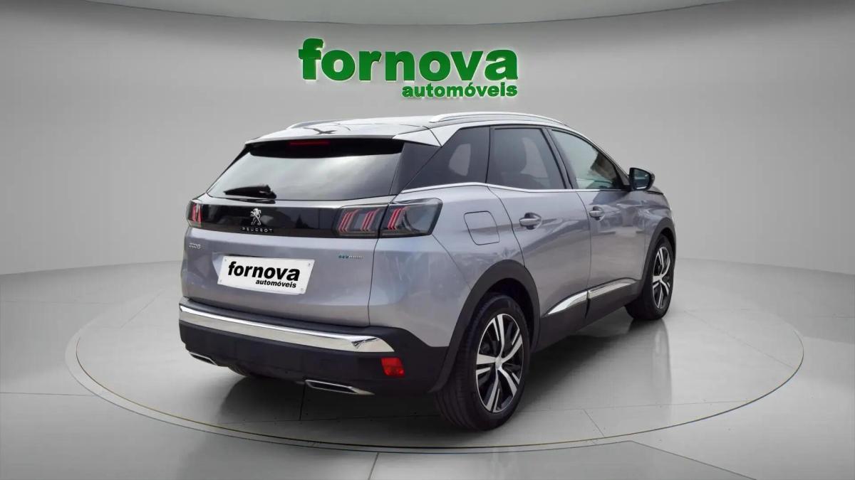 peugeot-3008-2023-hibrido-a-gasolina-1598cc