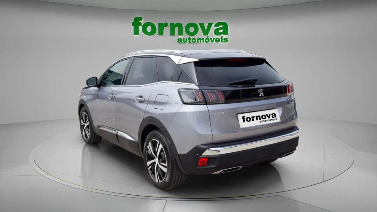 peugeot-3008-2023-hibrido-a-gasolina-1598cc