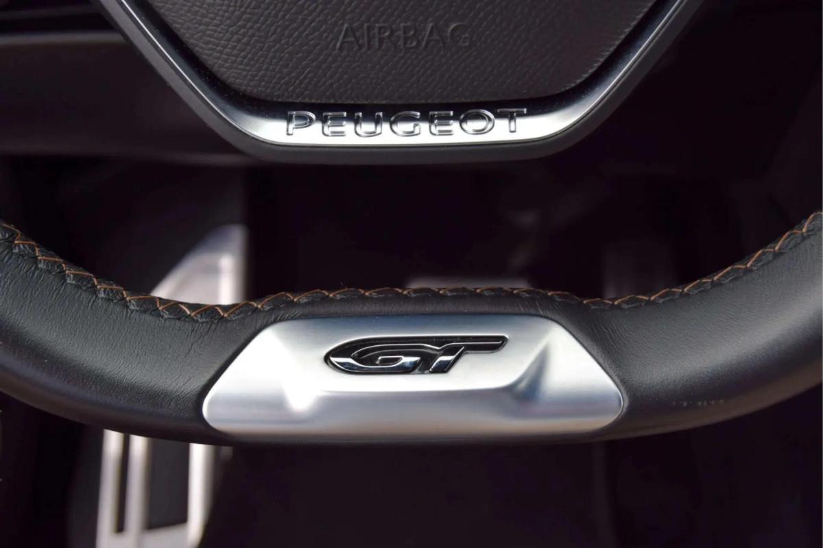 peugeot-3008-2023-hibrido-a-gasolina-1598cc