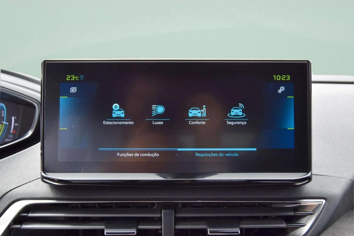 peugeot-3008-2023-hibrido-a-gasolina-1598cc